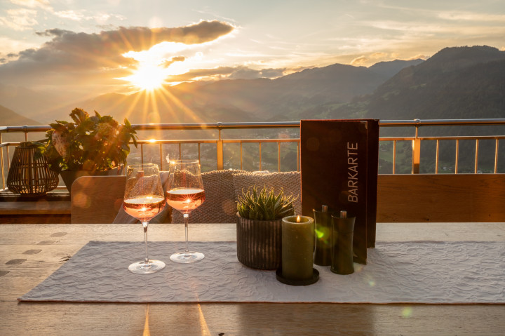 Sonnenuntergangs-Dinner